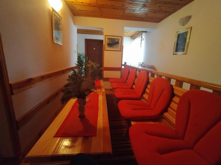 Apartmani Milic Sirogojno Экстерьер фото
